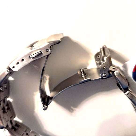 Snap-on Tools FOSSIL Watch in Tin ~ 2005 Old Stock ~ Needs Battery ~ NEW w/Tags - Picture 10 of 16